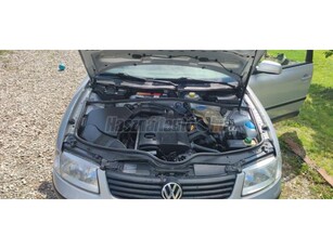 VOLKSWAGEN PASSAT 1.6