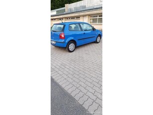 VOLKSWAGEN POLO IV 1.4 75 16V Comfortline Ice