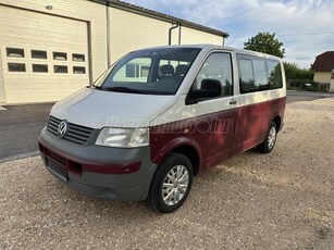 VOLKSWAGEN TRANSPORTER T5 1.9 TDI Caravelle