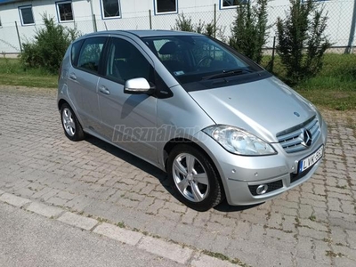 MERCEDES-BENZ A 160 BlueEFFICIENCY Avantgarde FRISS MŰSZAKI.ÜLÉSFŰTÉS.FÉLBŐR.ALUFELNI.SZÉP ÁLLAPOT!!!