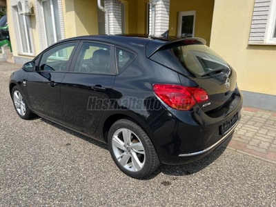 OPEL ASTRA J 1.4 Active Friss vizsga. végig könyv gyönyörű állapot!