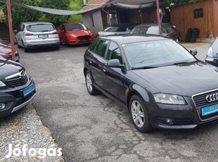 AUDI A3 1.6 TDI Ambition DPF 158800 Km. !