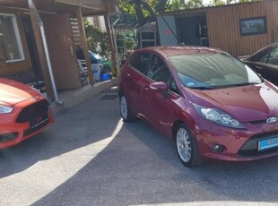 Ford Fiesta 1.4 Color 135000 Km. ! 1.4 benzin....