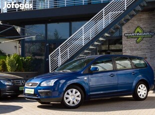 Ford Focus 1.8 TDCi Trend Plus Ocean Blue metal...