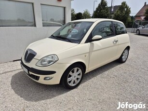 Lancia Ypsilon Y 1.2 LS Klíma / Tolatókamera