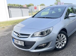 Opel Astra J Sports Tourer 1.7 CDTI Sport Friss...