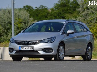 Opel Astra K Sports Tourer 1.2 T Business Editi...