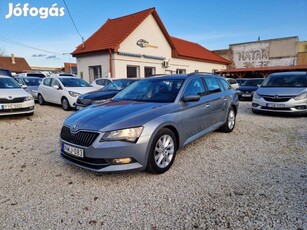 Skoda Superb Combi 2.0 TDi SCR Ambition Magyaro...