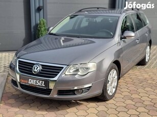 Volkswagen Passat Variant 1.9 PD TDi Trendline...