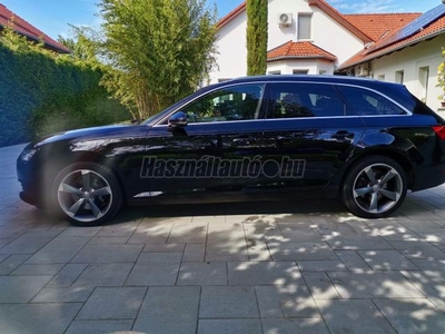 AUDI A4 2.0 TDI Sport Line/Navi/Led