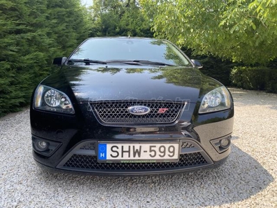 FORD FOCUS ST 2.5 T