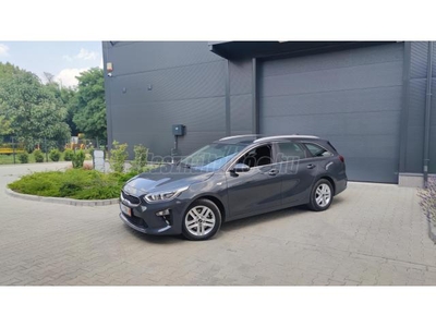 KIA CEE'D Ceed SW 1.6 CRDi HP Gold