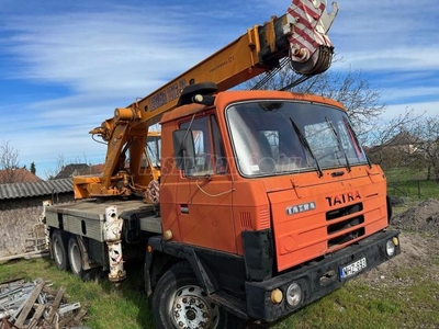 TATRA 815 P13 Liebherr 12t. daruval