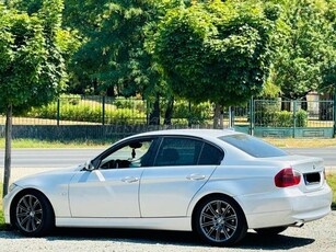 BMW 3-AS SOROZAT 320d (Automata)