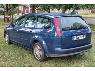 FORD FOCUS 1.6 Ghia