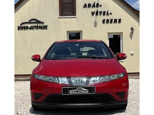 HONDA CIVIC 1.4 Sport 162000Km.Egy tulajdonos.Működő klíma.Horog.Friss nagyszerviz új vezérlés