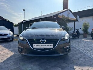 MAZDA 3 Sport 2.0 Challenge BI-XENON.NAVI.ÜLÉSFŰTÉS.HOLTTÉRFIGYELŐ