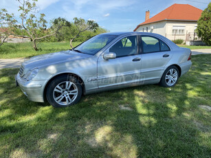 MERCEDES-BENZ C 220 CDI Classic (Automata)