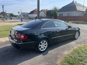 MERCEDES-BENZ CLK 270 CDI Elegance