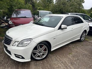 MERCEDES-BENZ E 220 CDI BlueEFFICIENCY Avantgarde (Automata)