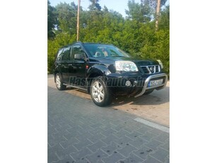 NISSAN X-TRAIL 2.2 Di Elegance