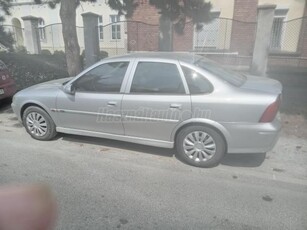 OPEL VECTRA B 2.0 16V Centennial