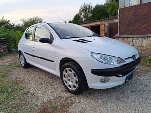 PEUGEOT 206 1.1 Riviera II.