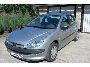 PEUGEOT 206 1.4 16V Premium