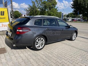 RENAULT LAGUNA 2.0 dCi Limited / Navi / LED / Keyless-Go / Tempomat / Multi.korm./ Félbőr /