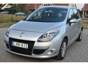 RENAULT SCENIC Grand Scénic 1.5 dCi Advantage Magyarországi! Digit klíma! Szervizkönyv! 180000km!