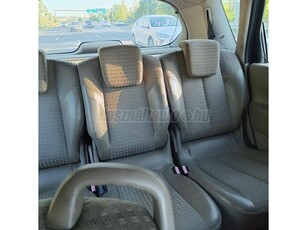 RENAULT SCENIC Scénic 1.9 dCi Privilege