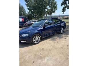 SKODA OCTAVIA 1.6 CR Tdi Ambition