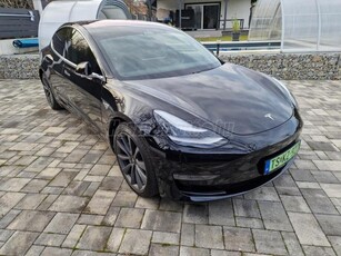 TESLA MODEL 3 Long Range AWD (Automata) DUAL MOTOR KERÁMIA BEVONAT