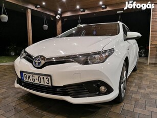 Toyota Auris Touring Sports 1.8 HSD Active Tren...