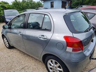 TOYOTA YARIS 1.0