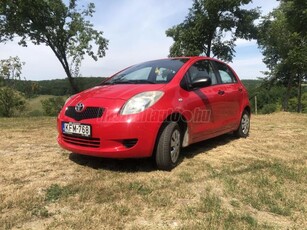 TOYOTA YARIS 1.0