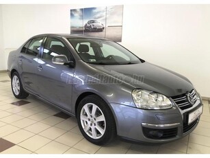 VOLKSWAGEN JETTA V 1.6 Comfortline Digit Klima-Alufelni-Vonóhorog!!Azonnal Vihető!!!!