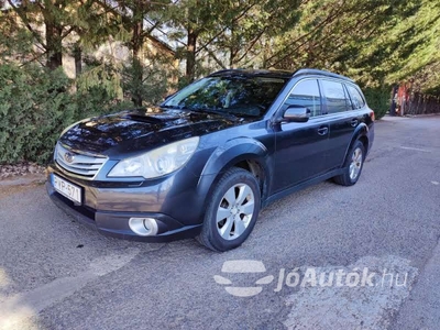 SUBARU Outback