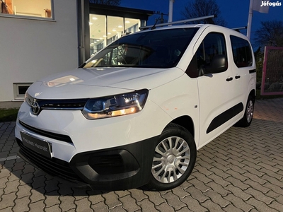 Toyota Proace City Verso 1.2T Combi L1H1 [7 sze...