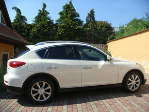 Eladó Infiniti EX37