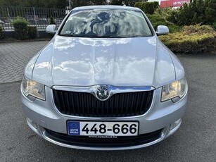 Eladó Skoda Superb