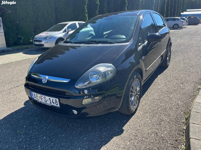 Fiat Punto Evo 1.2 8V Active 143E km!/Klíma!/Sz...