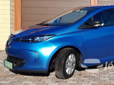 RENAULT Zoe