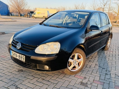 Volkswagen Golf V 1.4 benzin