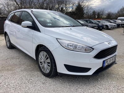 FORD FOCUS 1.5 TDCI Trend ÁFÁS! MAGYARORSZÁGI! 1.TULAJDONOSTÓL! 1 ÉV GARANCIÁVAL! VÉGIG SZERVIZELT!