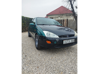 FORD FOCUS 1.6 Ghia