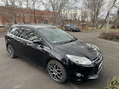 FORD FOCUS 2.0 TDCi Titanium Powershift