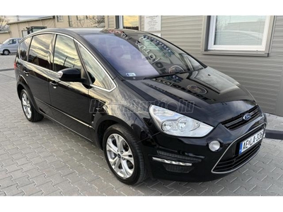 FORD S-MAX 2.0 Titanium 7 személyes. 2 kulcs. téli-nyári alu. ülésfűtés. szervizkönyv