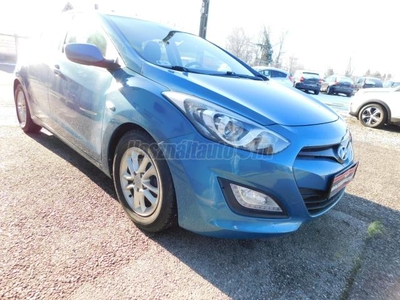 HYUNDAI I30 1.4i Business KLÍMA.ALUFELNI.4EL.ABLAK.TEMPOMAT