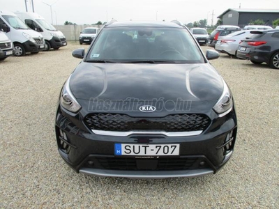 KIA NIRO HEV 1.6 GDI Silver DCT Magyarországi.Első tulajdonostól.Garanciális 2028-ig